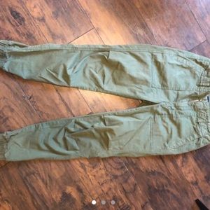 Green army pants